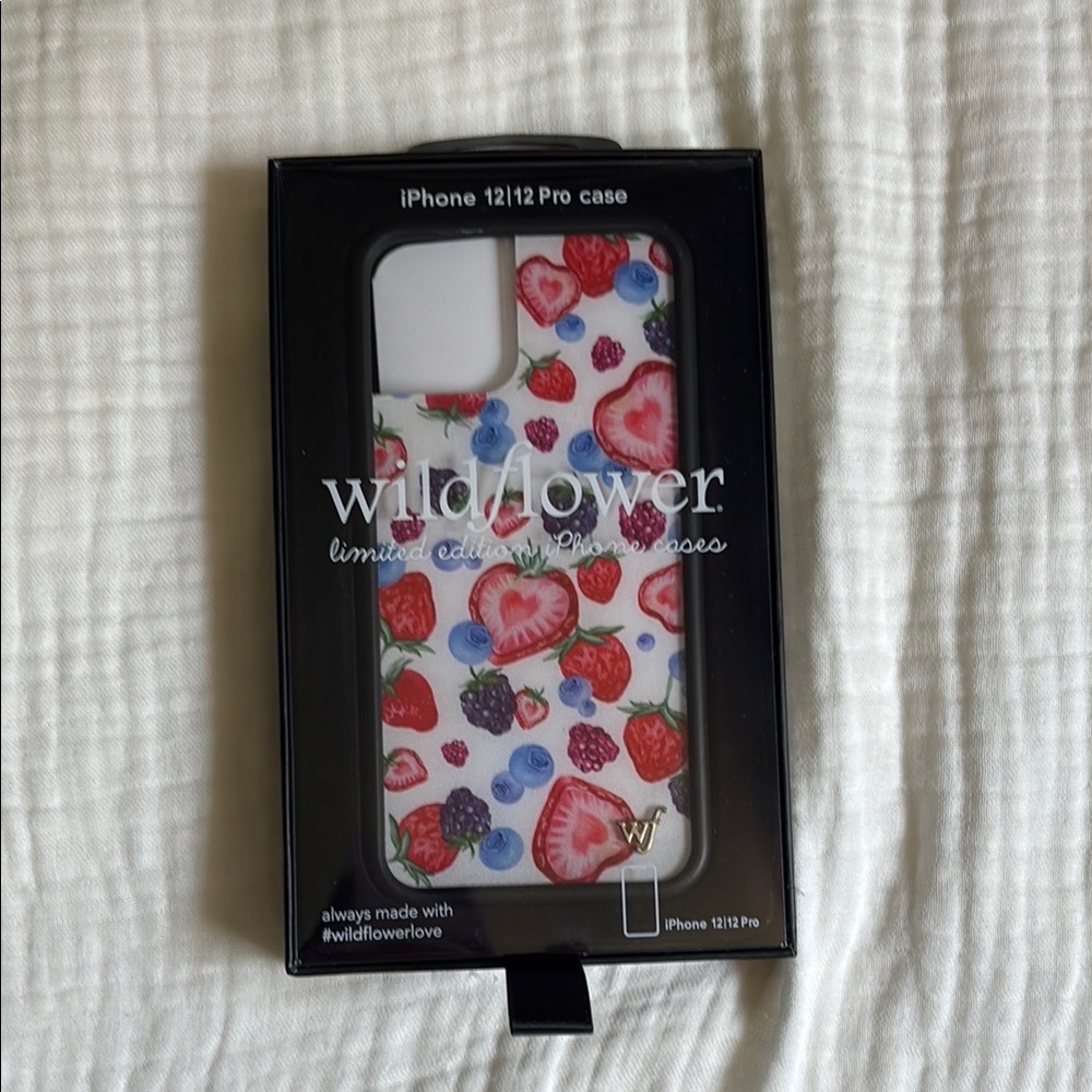 Wildflower iPhone 12/12 Pro Case